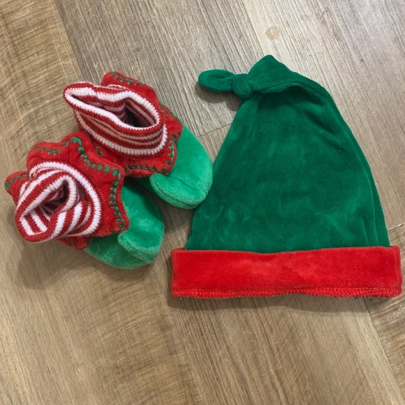 Newborn Holiday Elf Set 🎄 - Picture 1 of 3